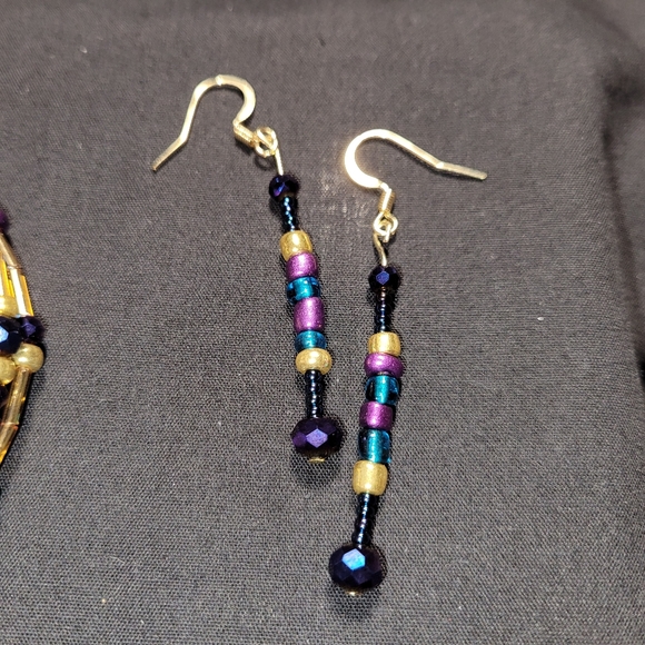 Bracelet and earrings set - Picture 3 of 4